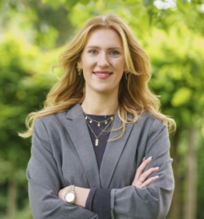 Frau Miecznik